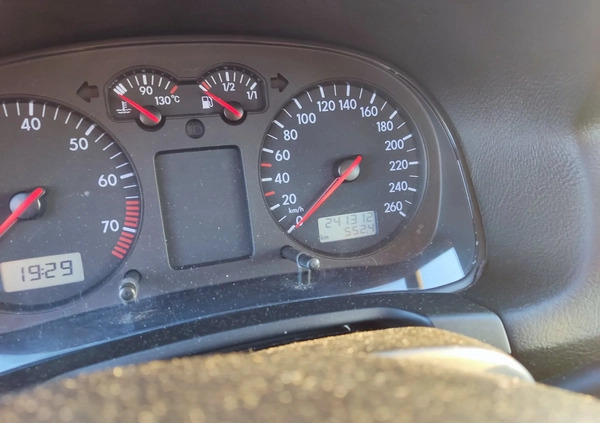 Volkswagen Golf cena 7200 przebieg: 241000, rok produkcji 1999 z Pruszków małe 67